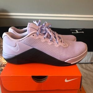 🏋🏻‍♀️ Nike Women’s Metcon 5 Training 🏋🏻‍♀️